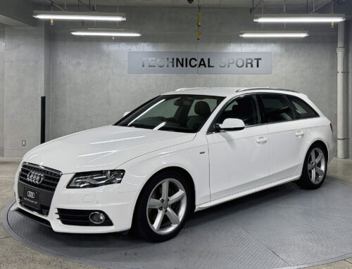 2011年 Audi A4 Avant 2.0 TFSI SラインPKG